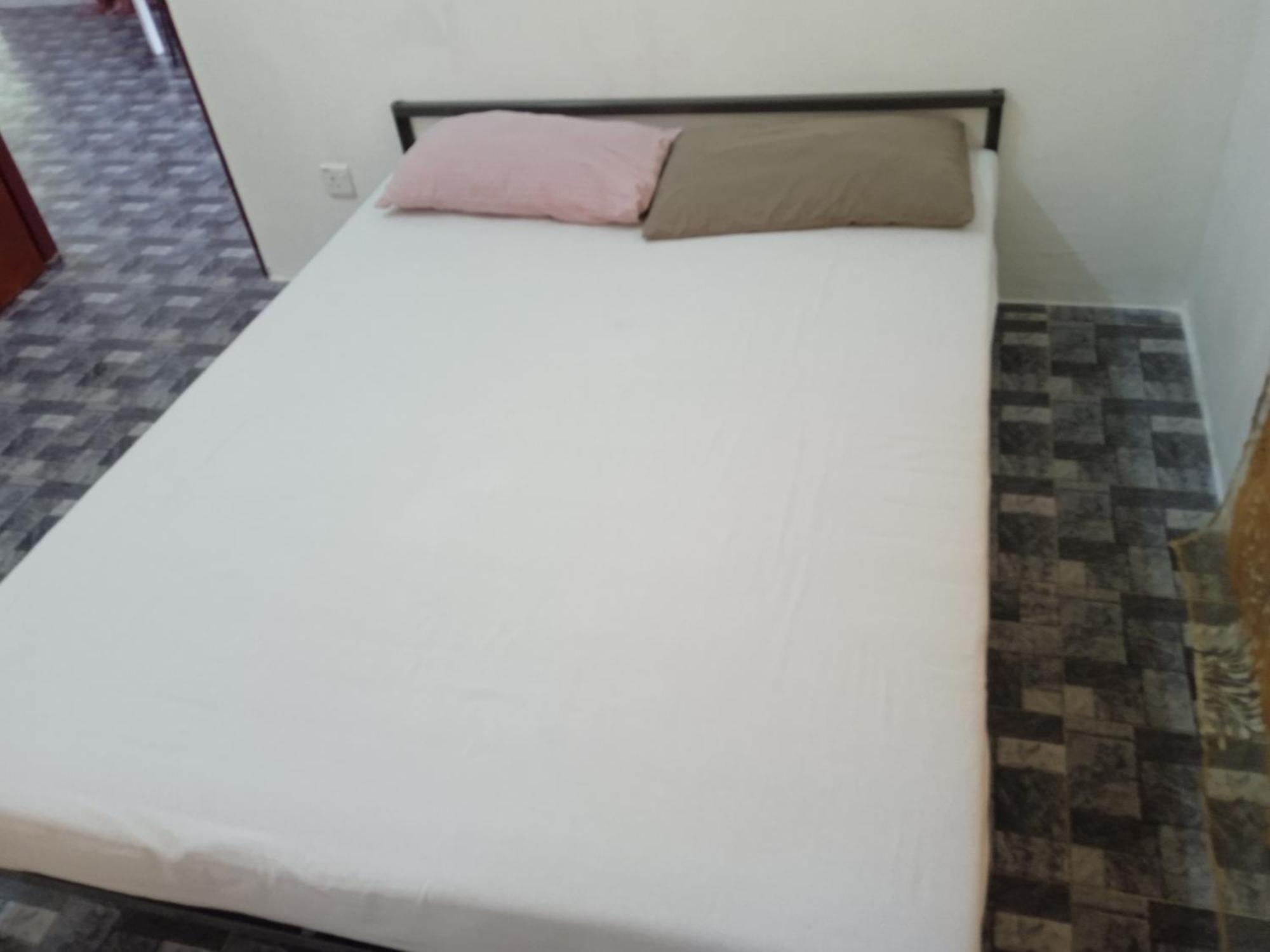 Homestay Idaman B B With 2 Room Aircond 2 Quen Bed And Not Sharing Room -Privacy Куала-Тренгану Экстерьер фото